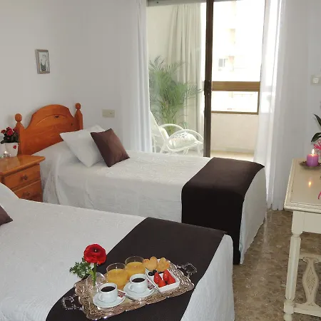 Centro De M 13 * Benidorm