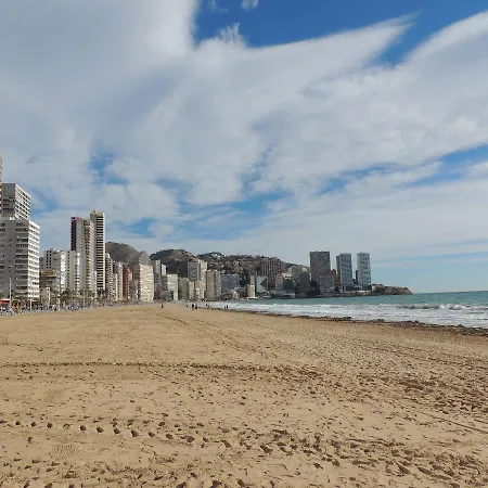 Centro De M 13 * Benidorm